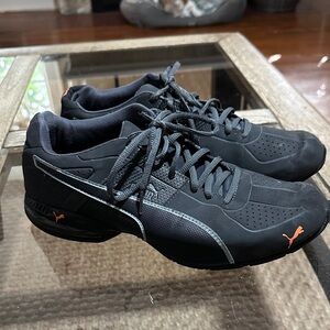 Puma Men's Black and Orange Athletic Shoes